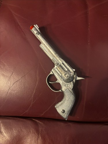 Vintage hubley pet pistol - 6",