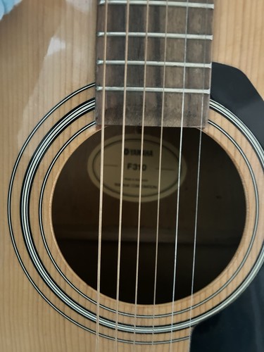 Yamaha f310 full - full-size, acoustic