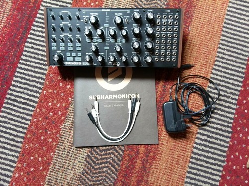 Moog subharmonicon semi - moog,