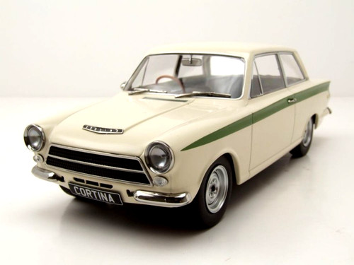 Mcg cast 1963 ford - 1/18, d/cast