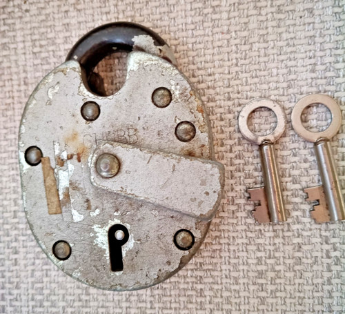 Chubb grey heavy padlock - grey,