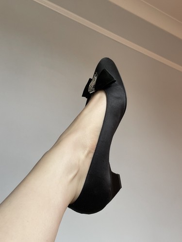 Stunning black satin - stunning,