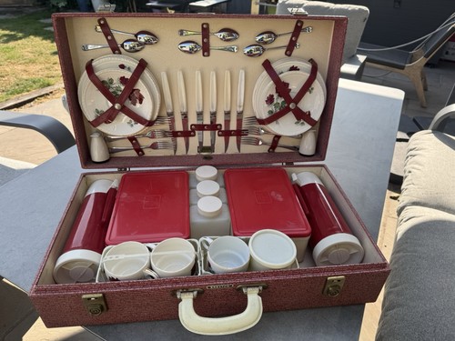 Vintage brexton picnic set - vintage,