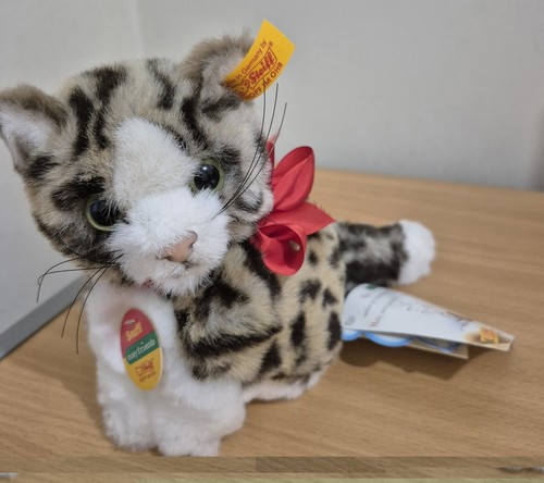 Retired steiff snuffi tabby - retired,