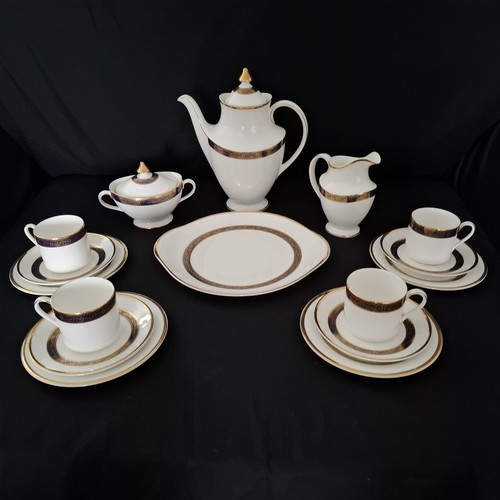Beautiful royal doulton harlow - royal,