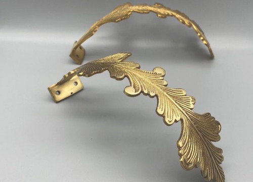 Solid brass feather curtain - brass,