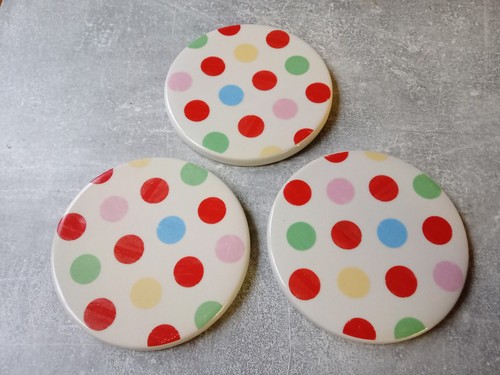 Three whittard chelsea hand - three,