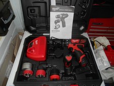 Milwaukee M12BDDXKIT-202C 12V