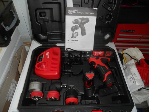 Milwaukee m12bddxkit 202c 12v - milwaukee, m12bddxkit-202c