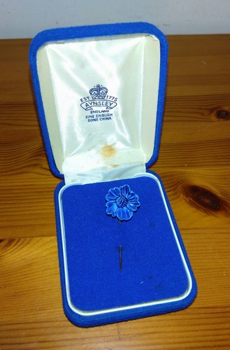 Aynsley blue flower pin - flower,
