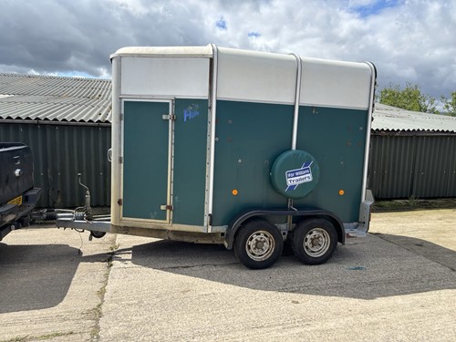 For williams horse trailer - for,