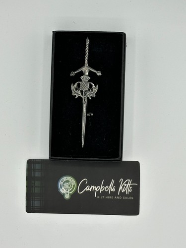 Stunning antique finish - stunning,