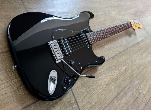 Powerhouse black fender - fender, squier