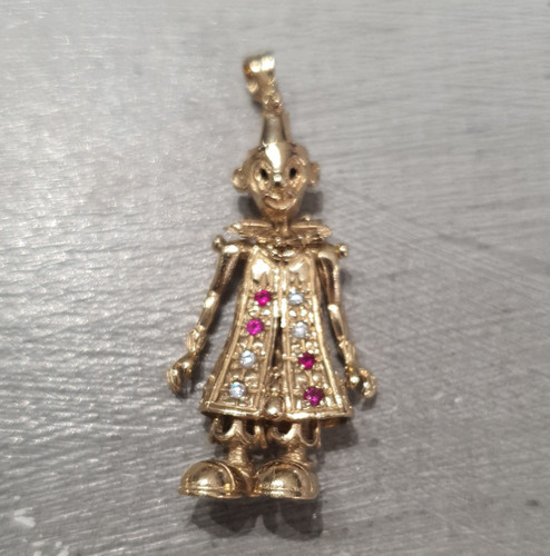 9ct yellow gold vintage ruby - 9ct,