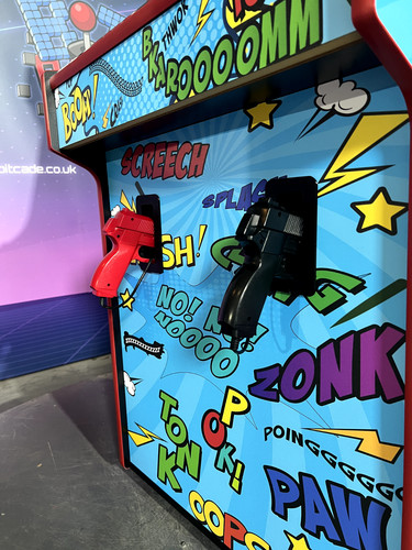 Arcade light gun - 2,
