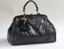 RETRO/VINTAGE STYLE SOFT BLACK LEATHER PURSE FRAME TOP HANDLE BAG / DOCTOR'S BAG