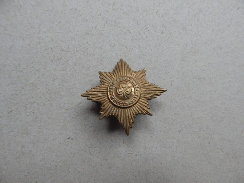 Irish guards cap - badge, su