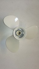 YAMAHA OUTBOARD PROPELLER,20-25-30hp.9 7/8 x 10 F.  10 SPLINE.