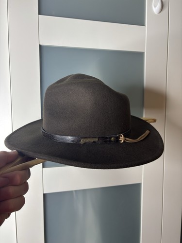 Indiana jones adventurewear - indiana,