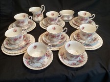 Royal Albert Lavender Rose 30