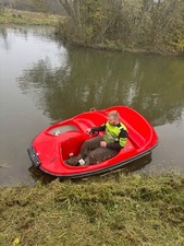 4 SEATER PEDALO BOAT FISHING