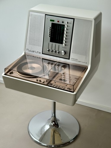 Vtg white rosita commander - vtg,