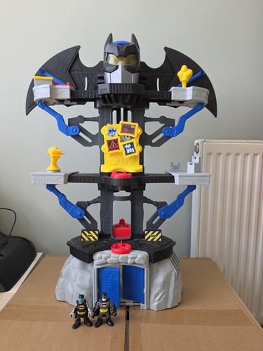 Transforming batman batcave - transforming,
