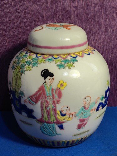 Chinese porcelain painted with - chinese,