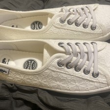 Rocket Dog Chow Chow Womens