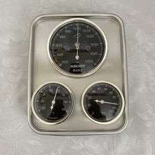 Vintage Retro Ascot Analogue