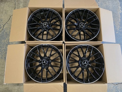 C63s alloy wheels - alloy, black