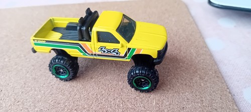 Matchbox chevy k1500 pickup - chevy,