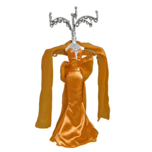 Mannequin jewellery display - jewellery,
