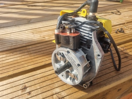 Mcculloch 240 strimmer engine - 240,
