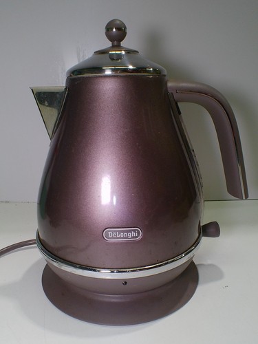 Longhi kbot3001 jug - de’longhi, kbot3001.pk