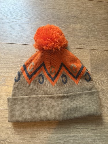 Weir bobble hat - weir,