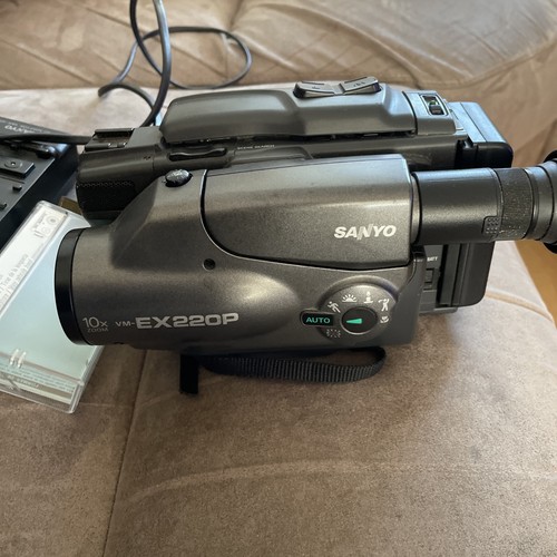 Sanyo ex220p video - sanyo, vm-ex220p