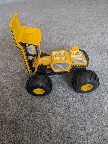 Hot wheels monster trucks - monster,