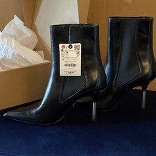 Zara Boots Size 3