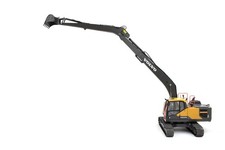 AT COLLECTIONS 1:32 SCALE