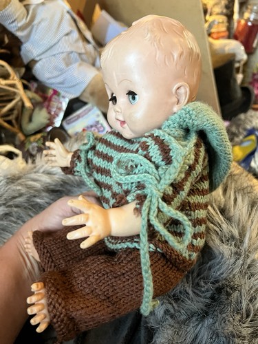 Vintage 1960 doll spates - doll,
