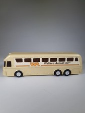  Wallace Arnold Coach vintage
