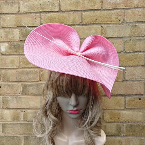Pink cream fascinator ostrich - cream,