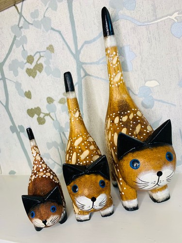 Wooden cat ornament statue - cat,