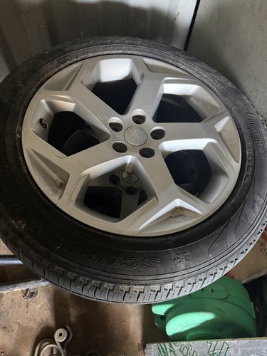 Range rover wheels - wheels,