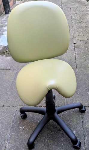 Ergonomic saddle chair with - chair,