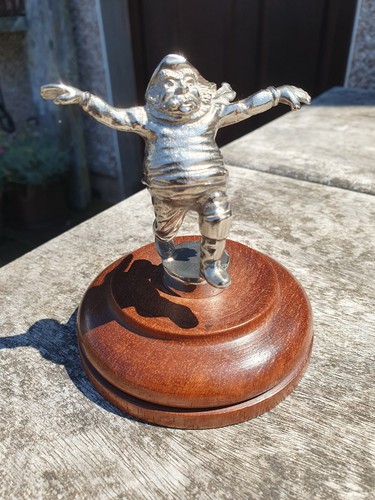 Superb rare skegness - superb, is