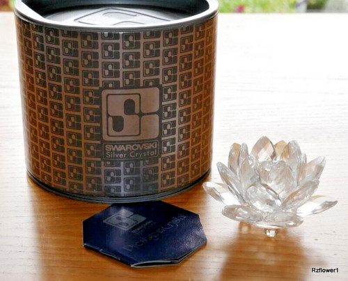 Swarovski crystal waterlily - crystal,