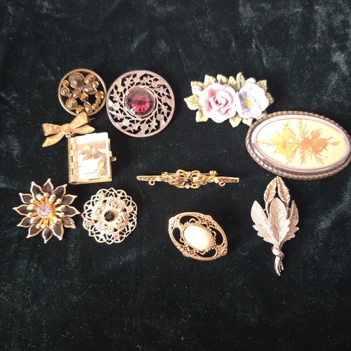 Vintage brooch pin - brooch, &