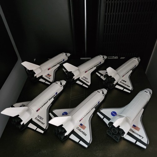 200 nasa space shuttle - space,